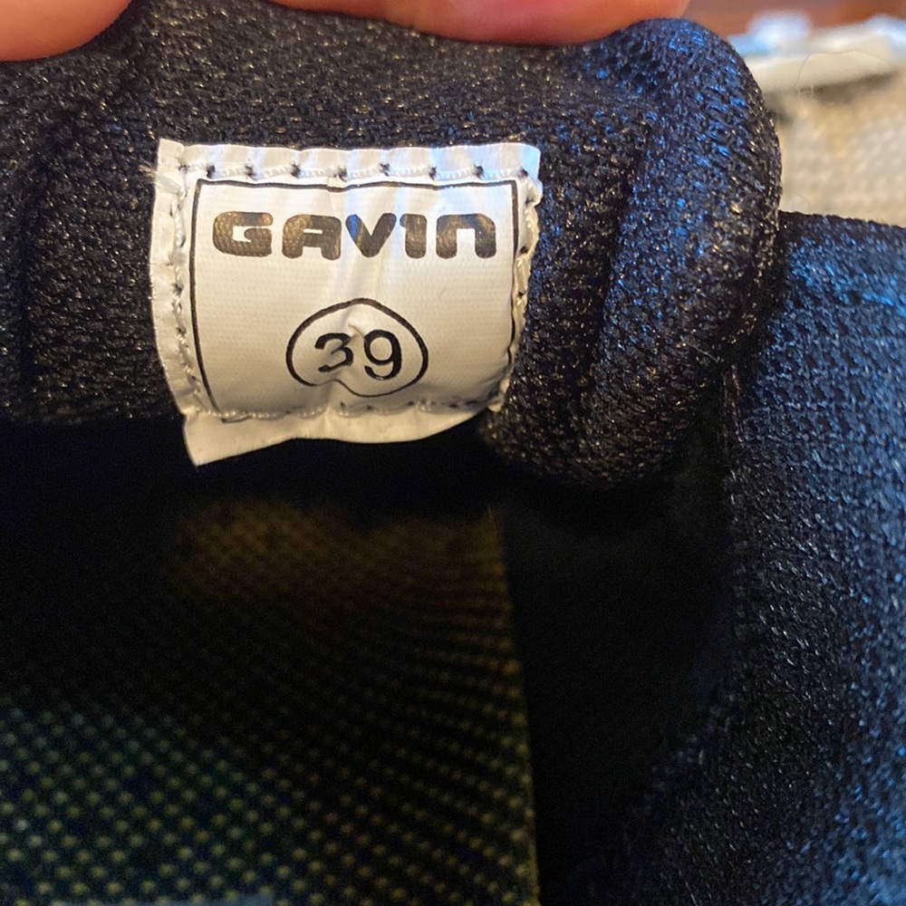 NWT GAVIN cycle shoe. Womens size 39 - Picture 6 of 6